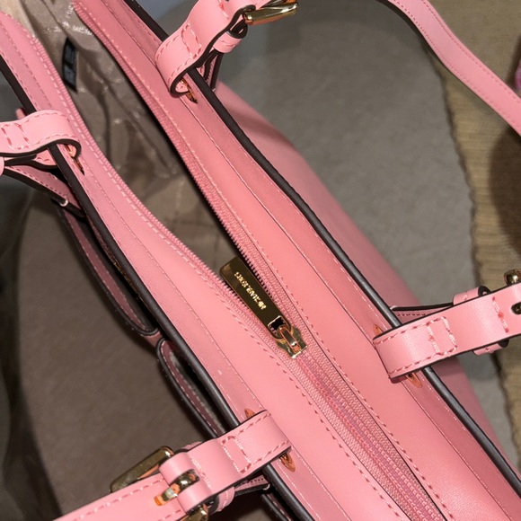 Michael Kors Jet Set Medium Pocket Tote Bag NWT - Picture 7 of 13